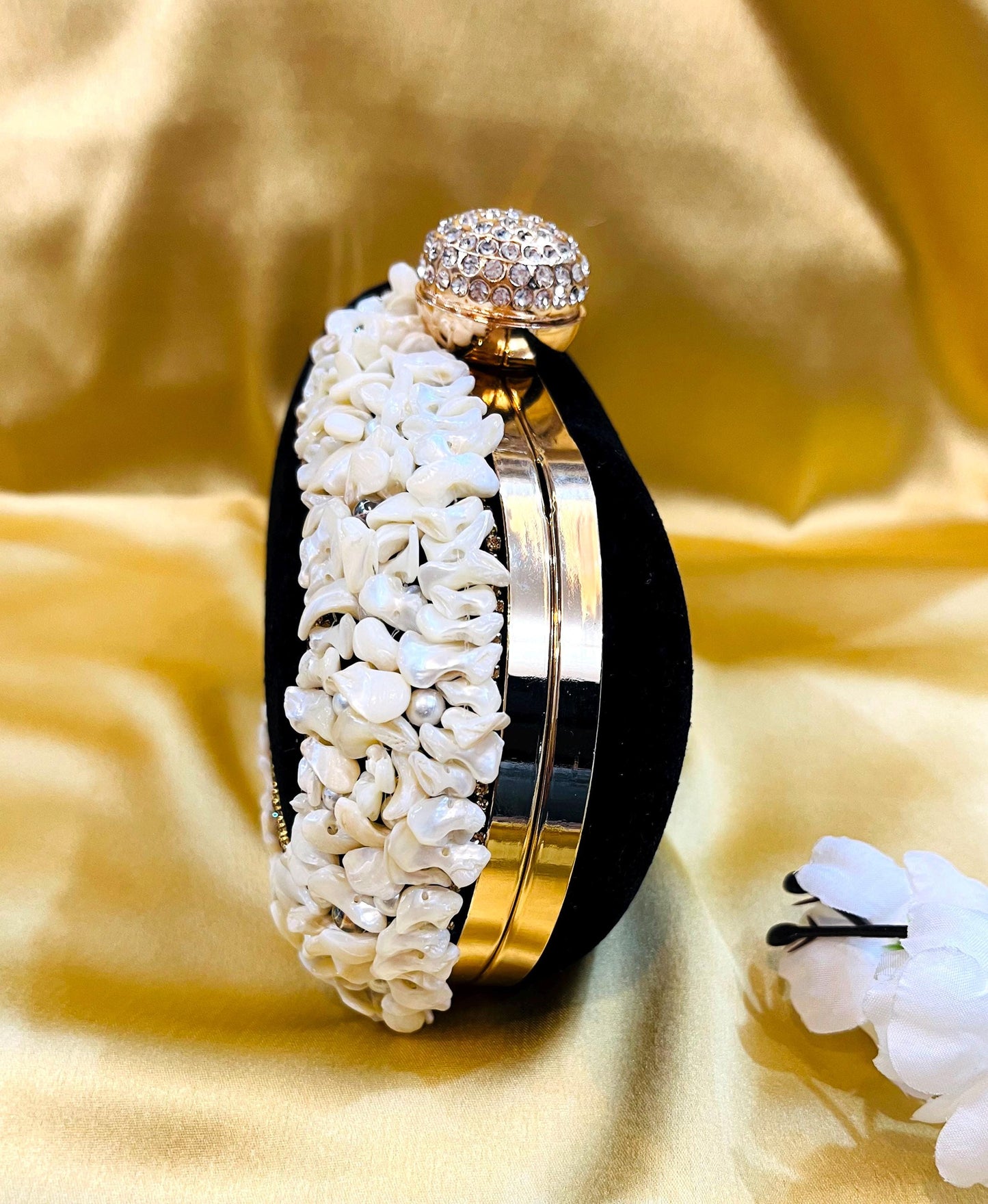 Elegant and Beautiful Black and White Oval Clutch Box Bag for Wedding | Parties | Cocktail | Prom | Gift
