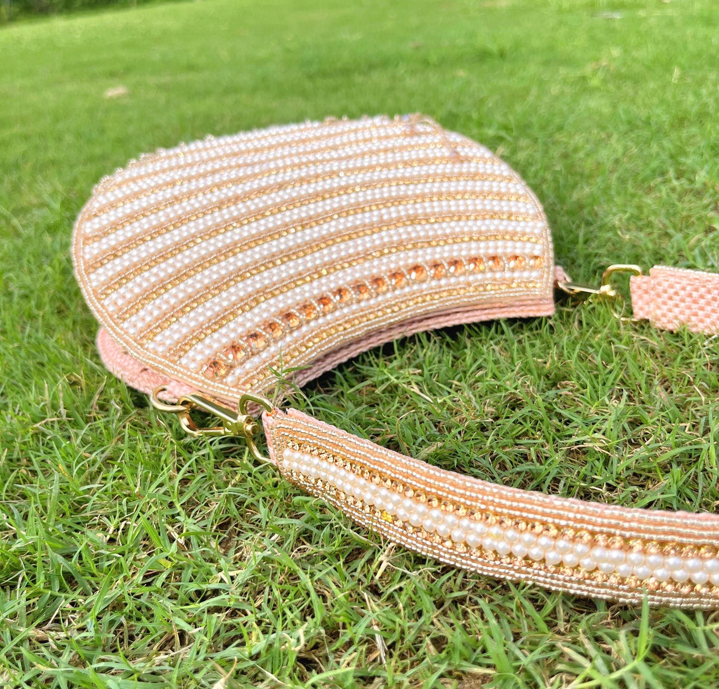 Pink Pearl Beaded Wedding Clutch: Handmade Evening Bag with Sling Chain