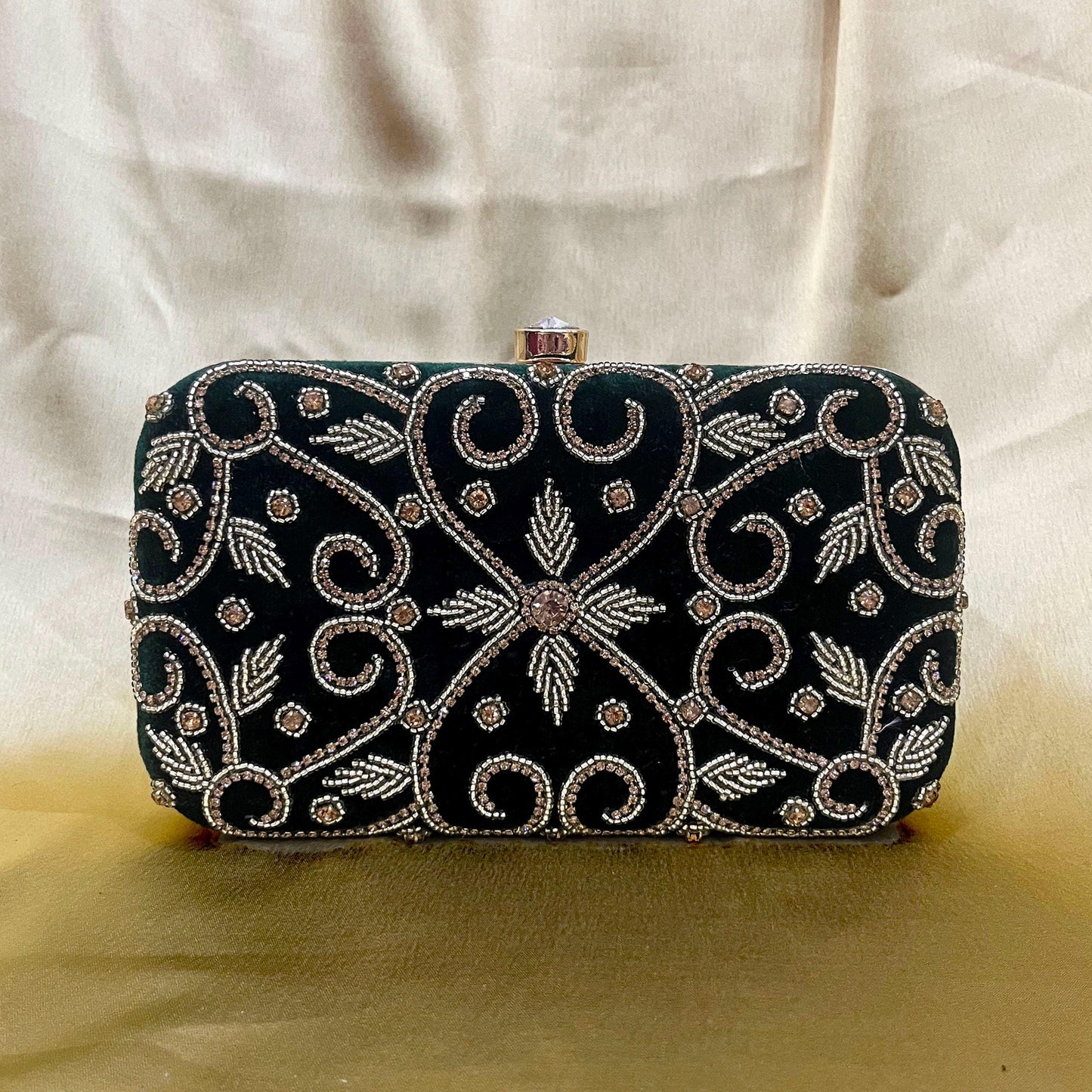 Elegant Indian Green Beaded Clutch – Handcrafted Evening Bag with Intricate Beadwork | Perfect for Weddings, Parties & Special Occasions