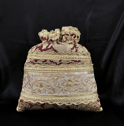 Royal Gold Embroidered Bridal Potli Bag – Luxury Wedding Drawstring Clutch Purse