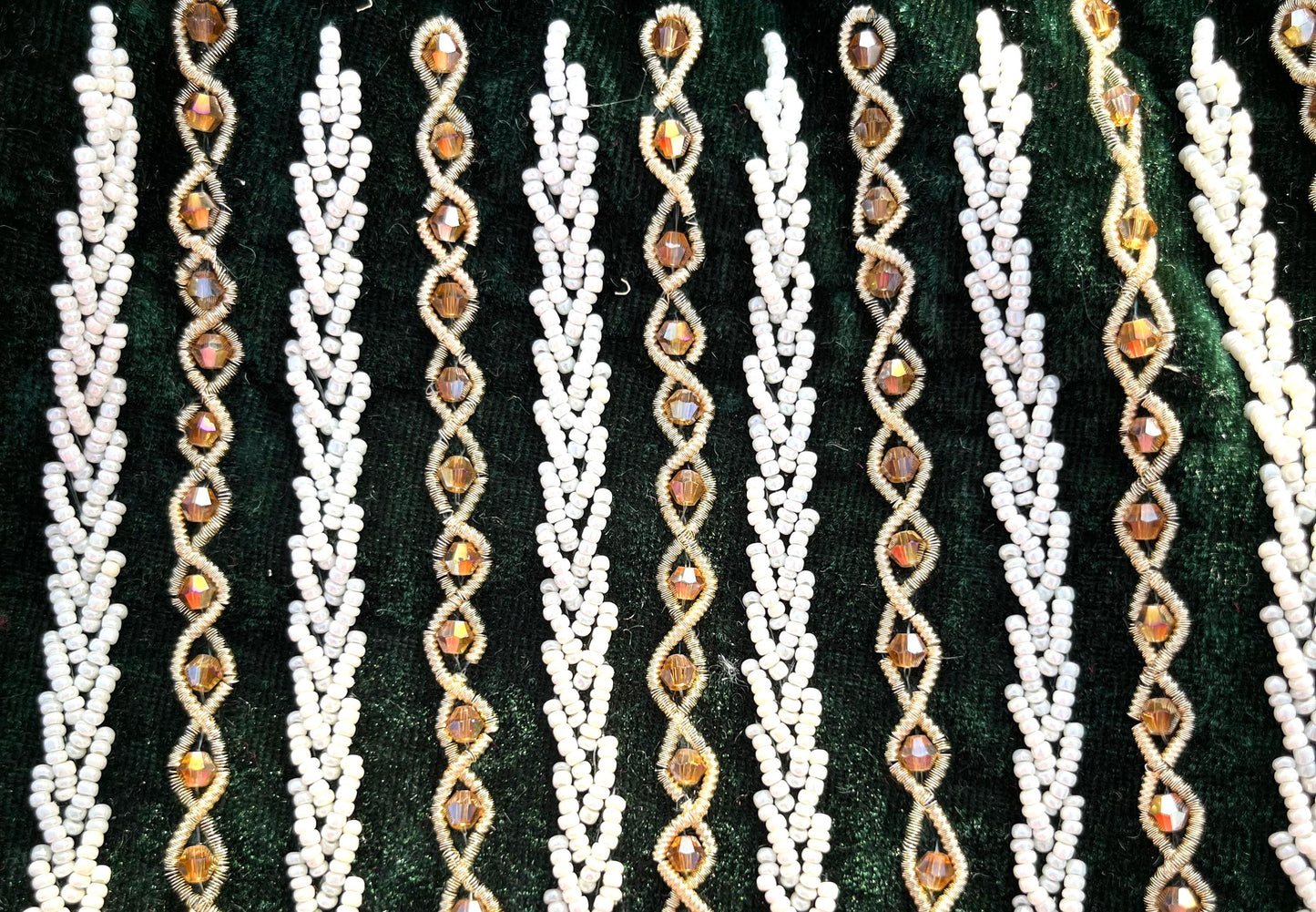 Emerald Green Velvet Beaded Potli Bag: Handcrafted Party Favor