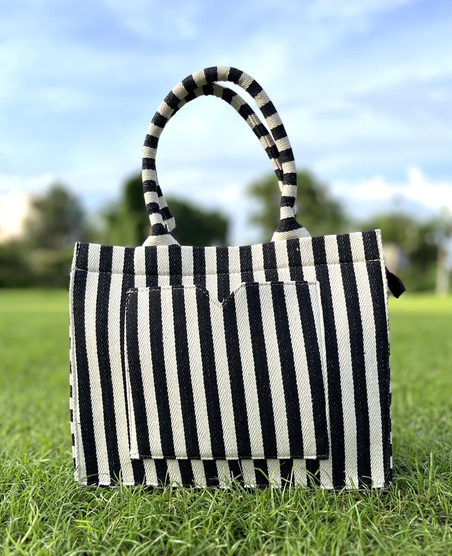 Hand-Crafted Jacquard Laptop Tote Bag for Women With Coin Pouch | Shoulder Carry Bag | Handbag