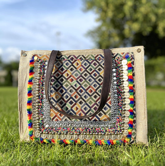 Boho Jute Tote Bag with Fringes: Hand-Crafted Shoulder Bag