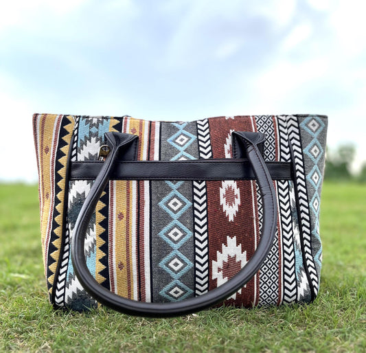 Handcrafted Jacquard Tote Bag: Rugged Fabric Shoulder Bag with Coin Pouch