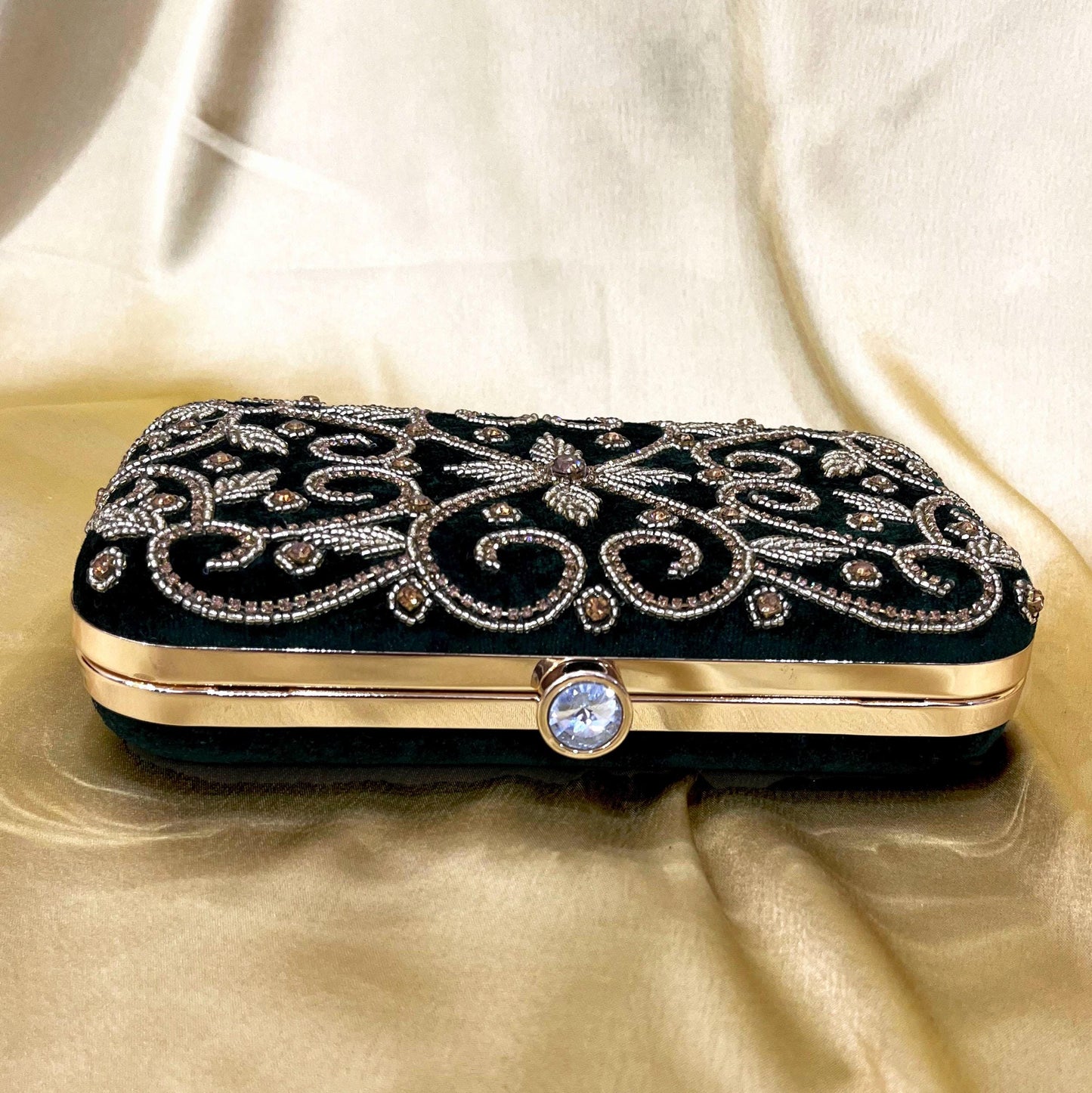 Elegant Indian Green Beaded Clutch – Handcrafted Evening Bag with Intricate Beadwork | Perfect for Weddings, Parties & Special Occasions