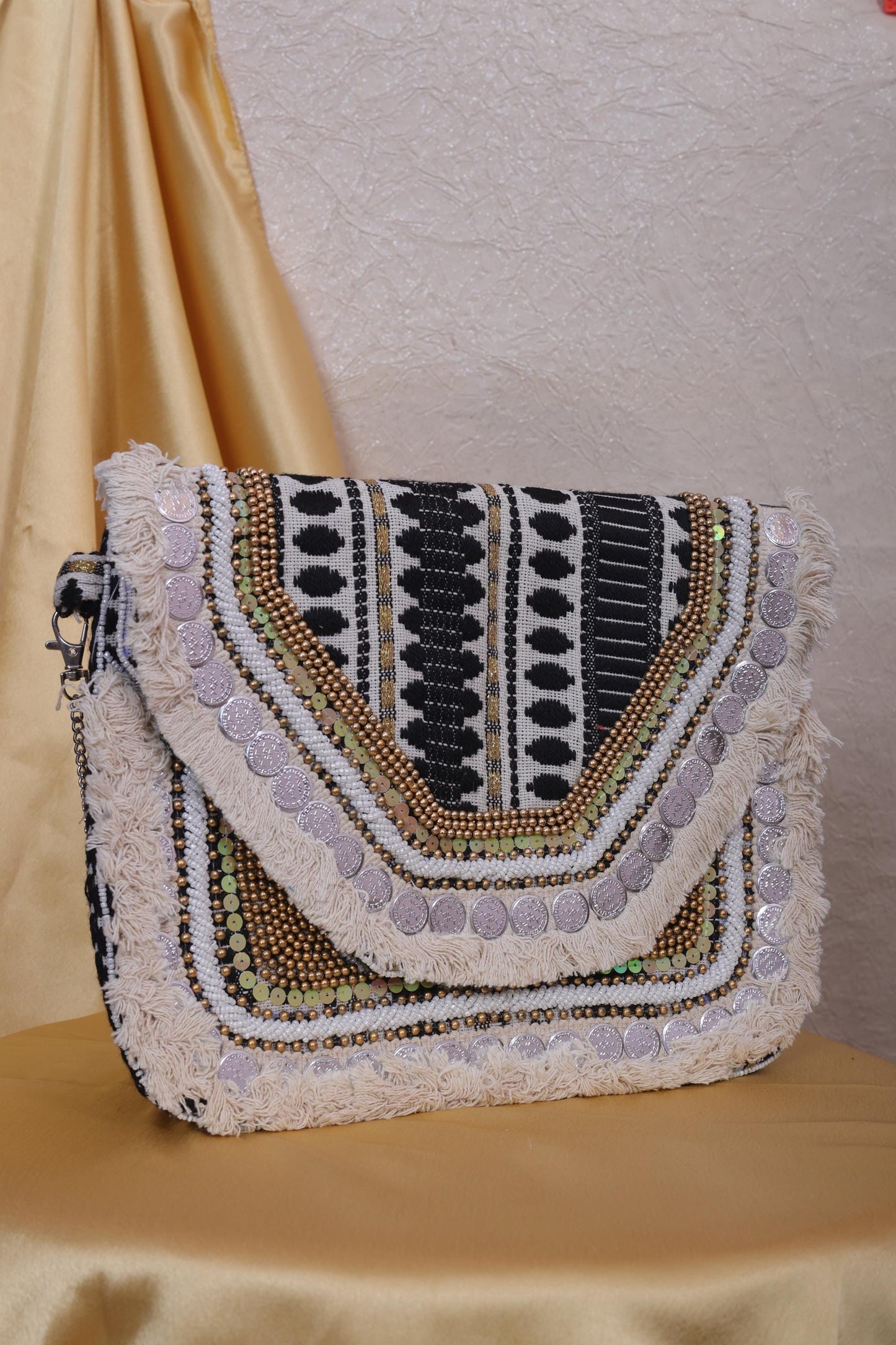 Boho Jute Sling Bag: Banjara Coin & Shell Clutch